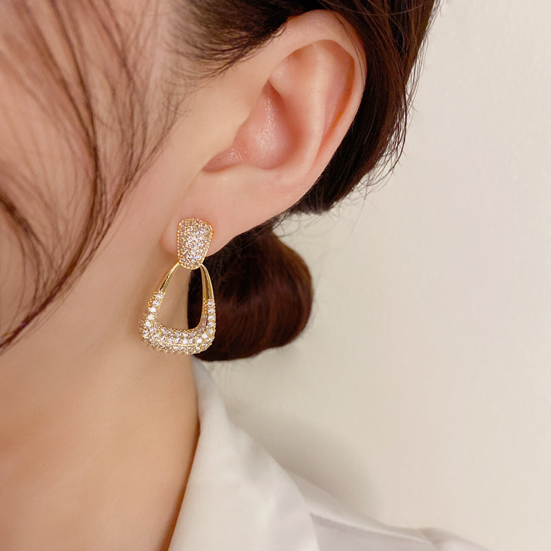 Geometric Sparking Diamond Earrings